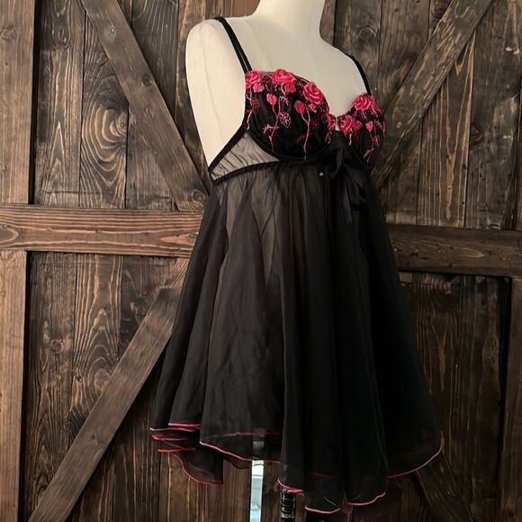 Priva Te Luxuries babydoll embroidered roses lingerie Medium - Picture 4 of 10